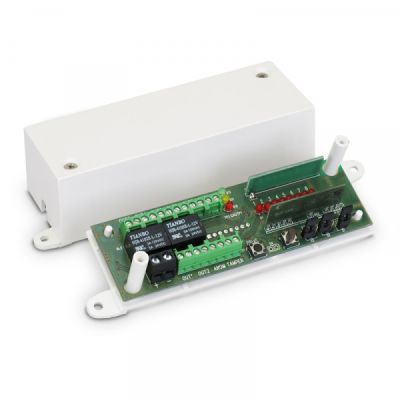 ELMO RX8CH 8-channel wireless receiver with relay outputs